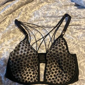Brand New with Tags Victoria’s Secret Bra. 34D